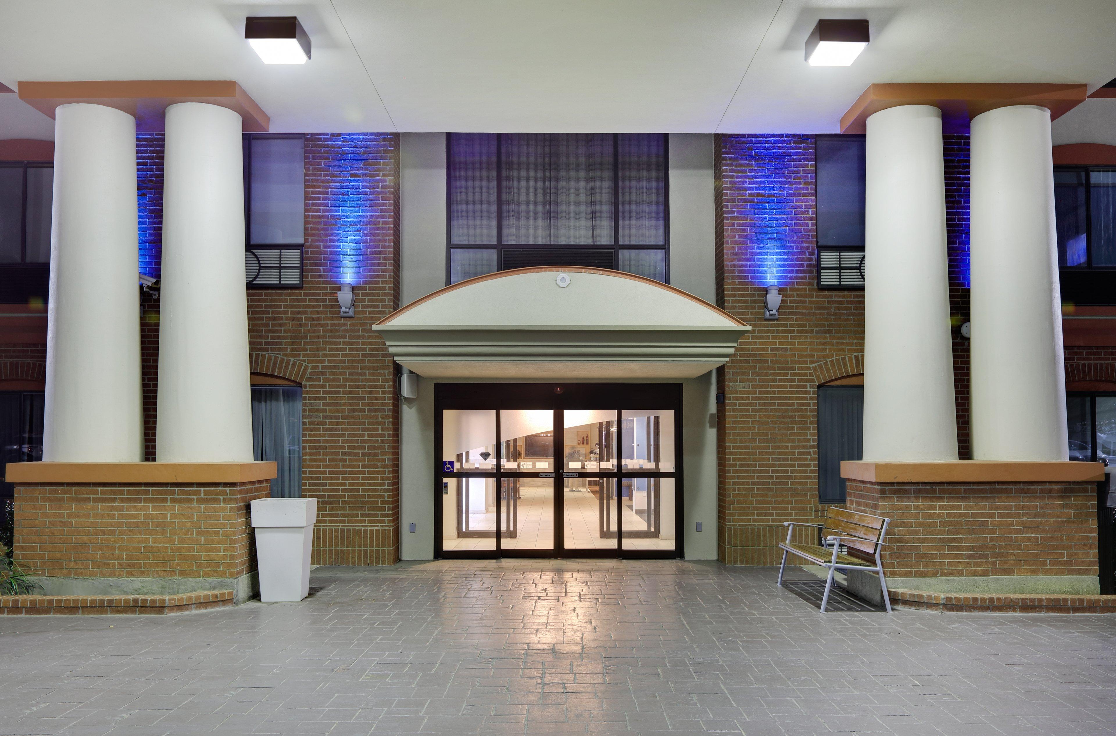 Holiday Inn Express Hotel & Suites Burleson - Fort Worth, An Ihg Hotel מראה חיצוני תמונה