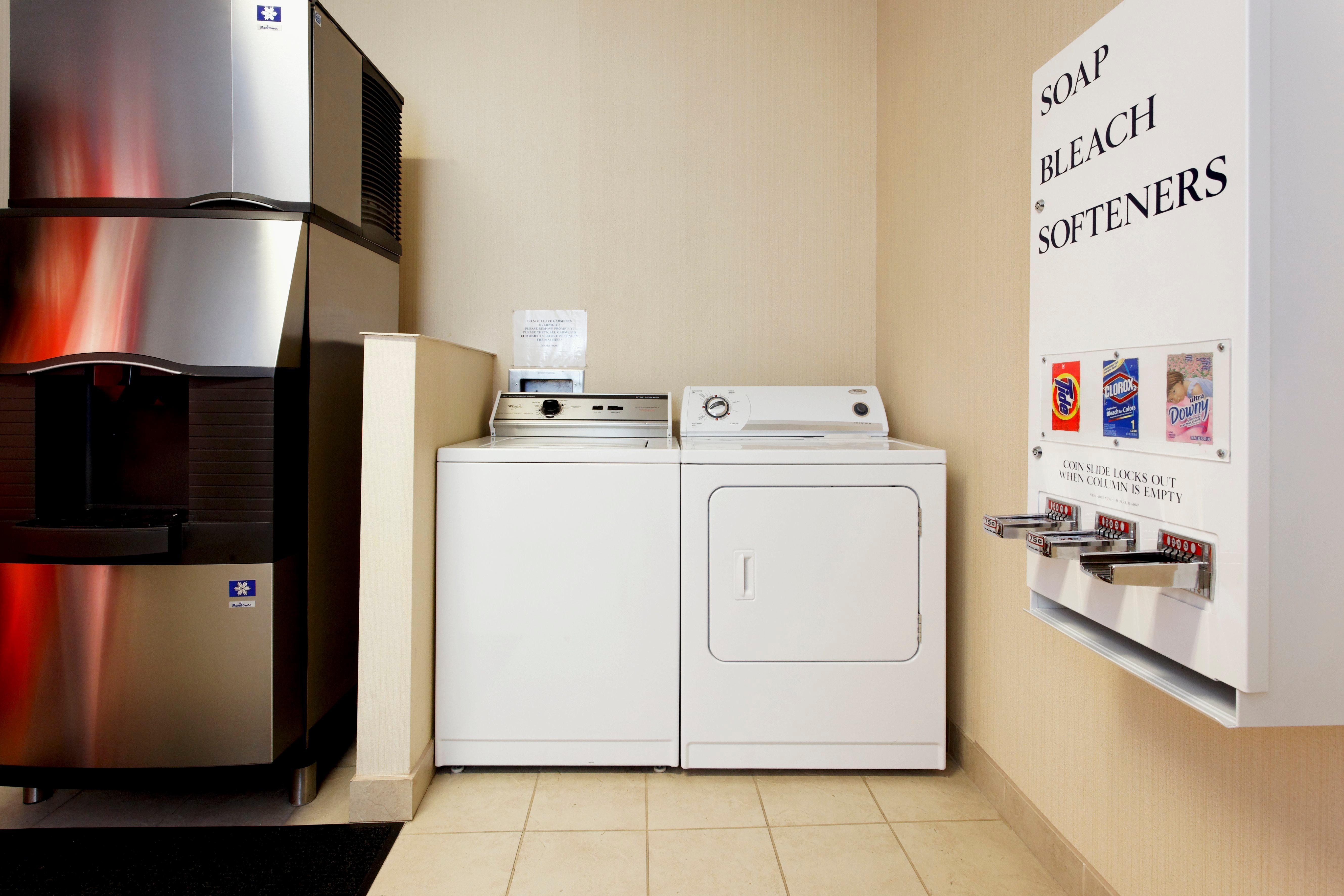 Holiday Inn Express Hotel & Suites Burleson - Fort Worth, An Ihg Hotel מראה חיצוני תמונה